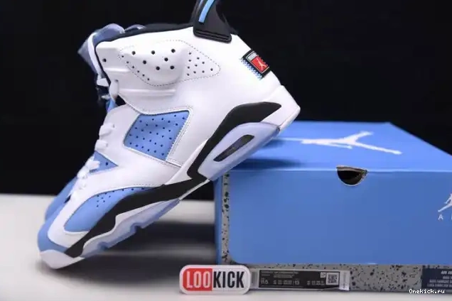 One Kick CT8529-410 Jordan UNC Air 6 0626